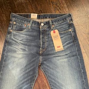 BRAND NEW NEVER WORN LEVI 501s - Men’s Size 30 x 34 - Original cut with stretch
